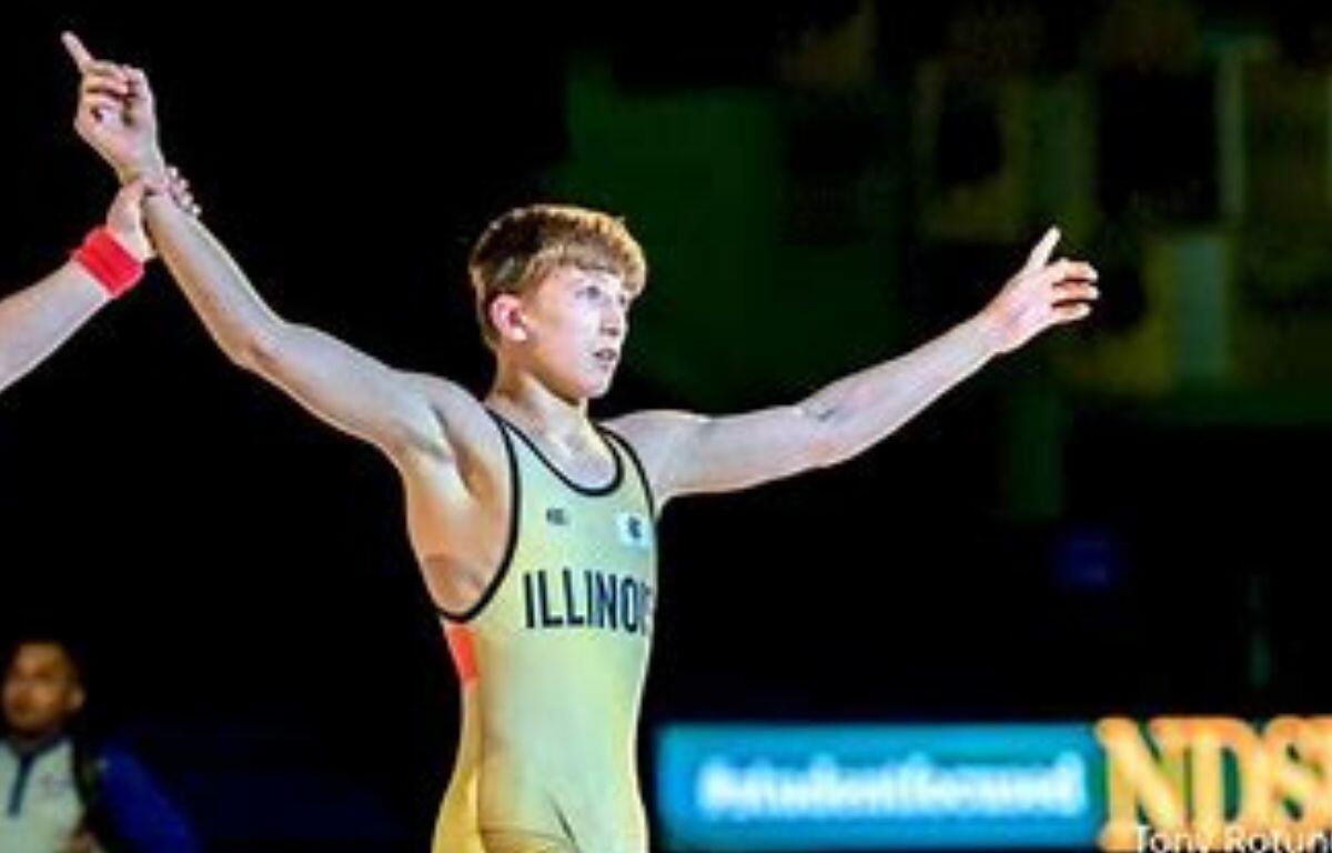 Illinois wrestler wins Big 10 Freshman of the Week.