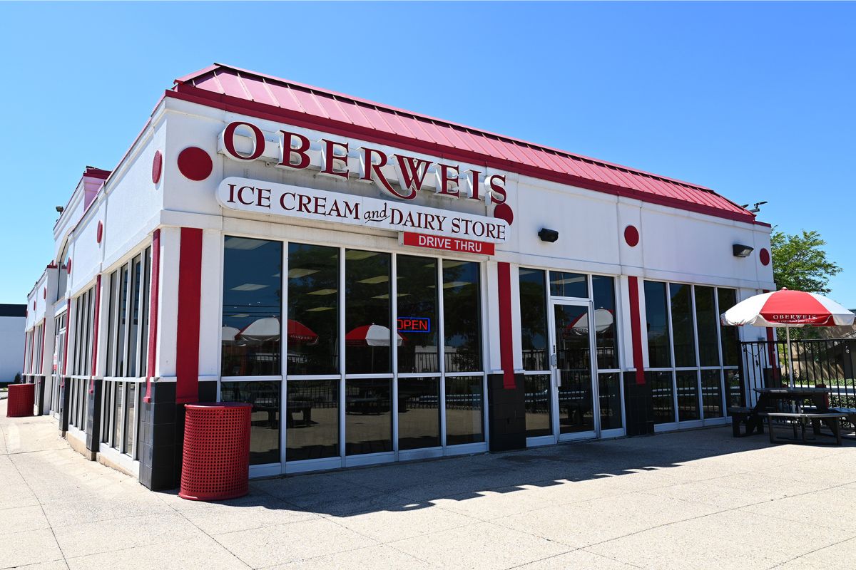The Neil Street location in Champaign is closing.
