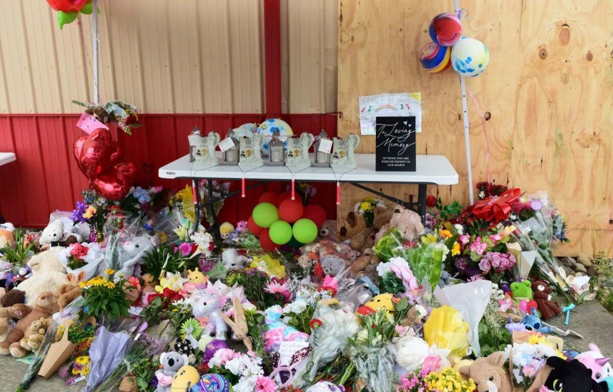 Vigil for Chatham accident.