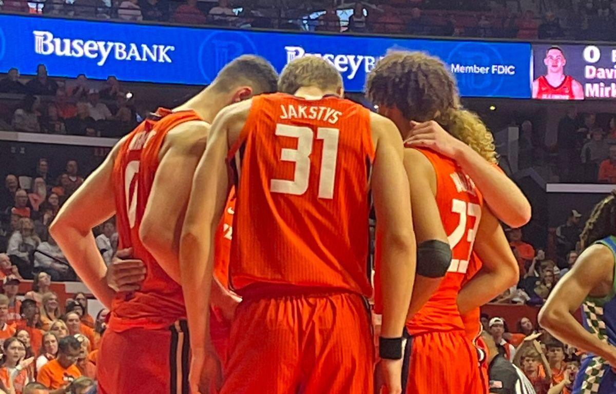 Illini men's basketball ran over Maryland at State Farm Center last night.
