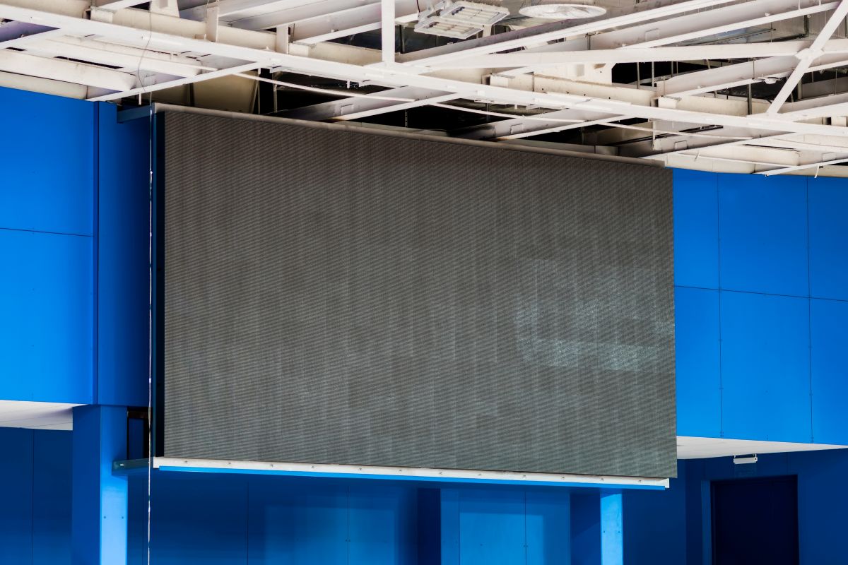 Illinois gets the biggest jumbotron in the nation.