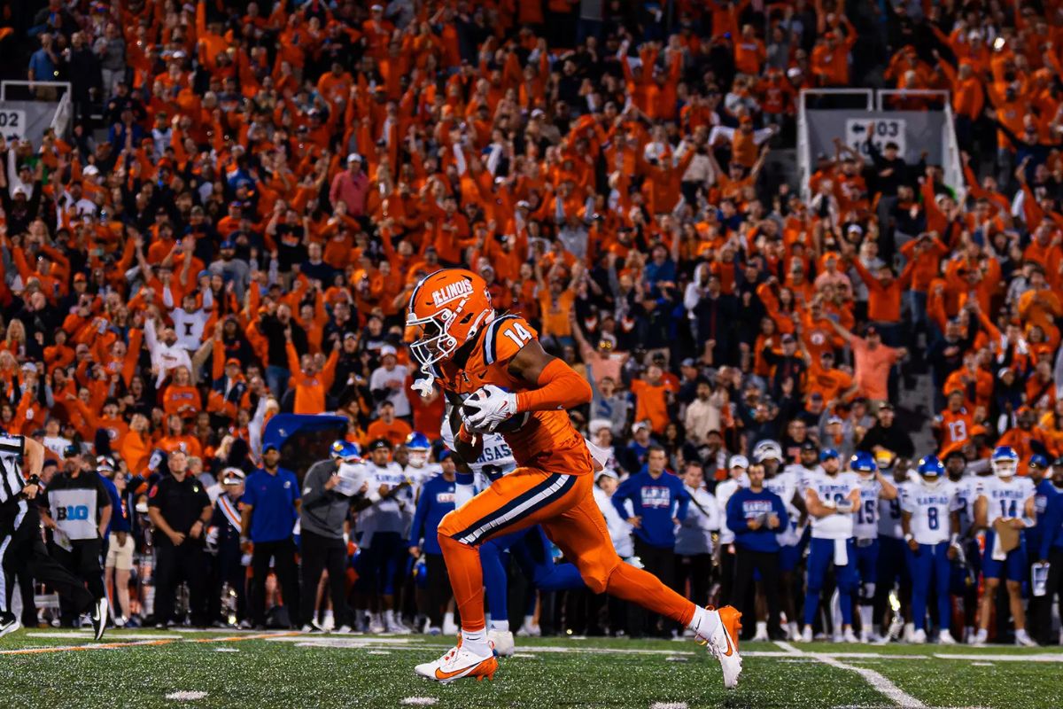 Xavier Scott returns to the Illini in the 2026 season.